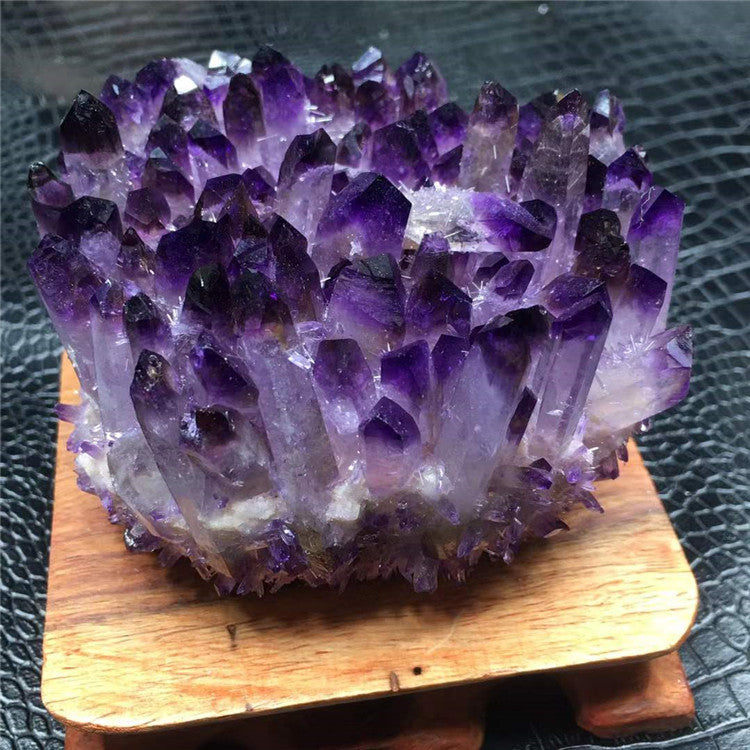 Cruz Amethyst Cluster Home Decoration Ornament Mineral Specimen